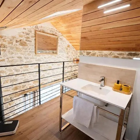 Refuge Cosy Pour Sejour En Couple Climatise 펜션 Mauleon